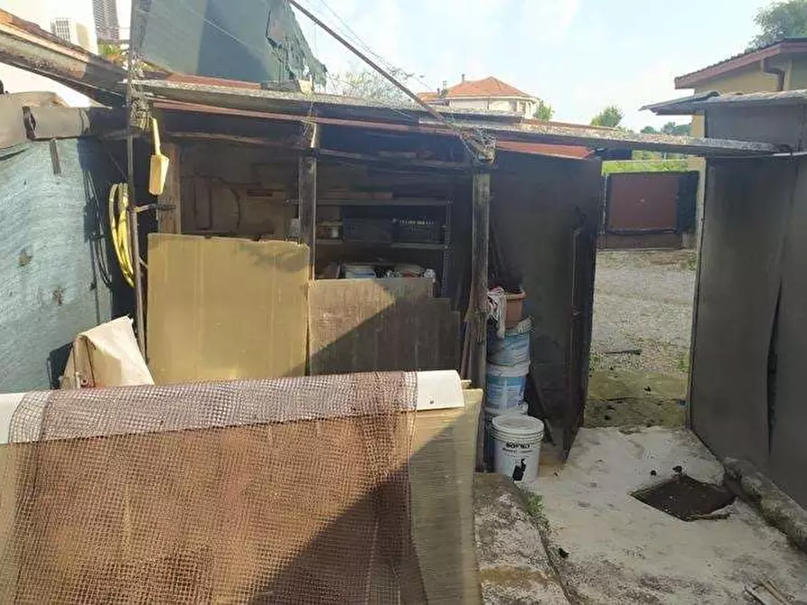 Immagine 16 di Appartamento in vendita  in Via l. cadorna 61 a Fagnano Olona