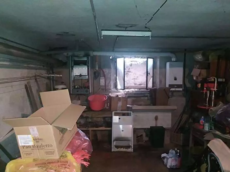 Immagine 20 di Appartamento in vendita  in Via l. cadorna 61 a Fagnano Olona