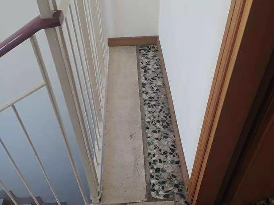 Immagine 35 di Appartamento in vendita  in Via l. cadorna 61 a Fagnano Olona