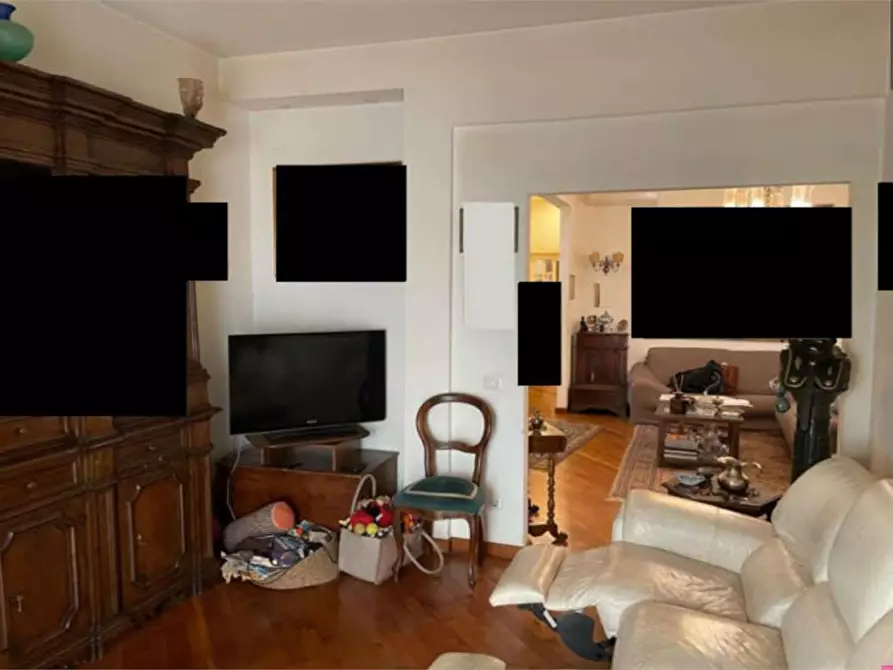 Immagine 8 di Appartamento in vendita  in Via ADELAIDE RISTORI 1 a Firenze