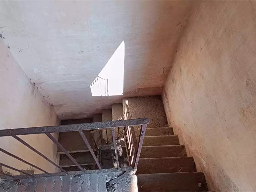 Immagine 20 di Rustico / casale in vendita  in via Garibaldi 3 a Casalzuigno