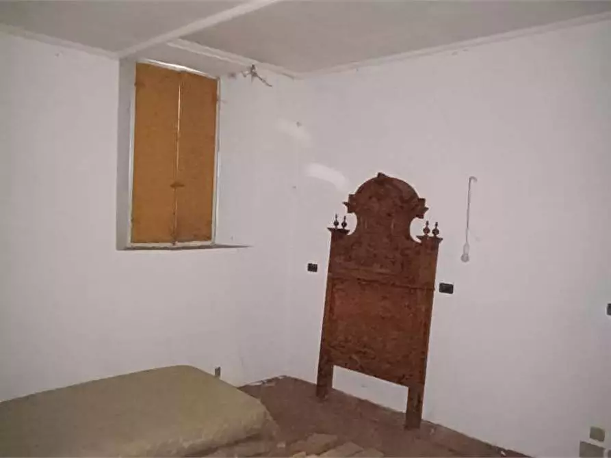 Immagine 23 di Rustico / casale in vendita  in via Garibaldi 3 a Casalzuigno