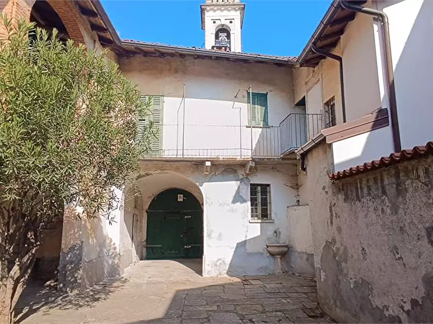 Immagine 14 di Rustico / casale in vendita  in via Garibaldi 3 a Casalzuigno