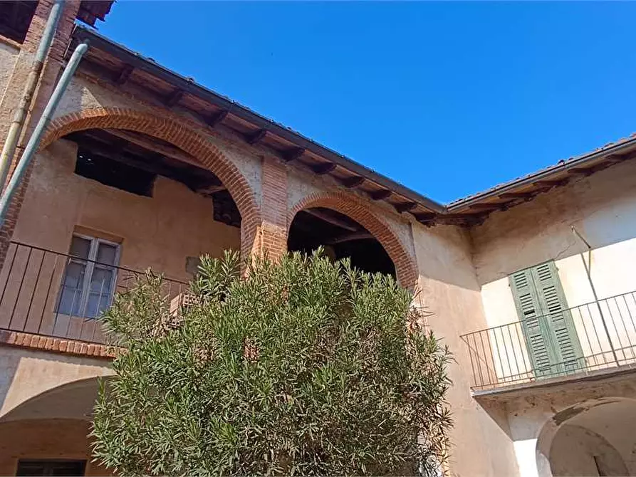 Immagine 3 di Rustico / casale in vendita  in via Garibaldi 3 a Casalzuigno