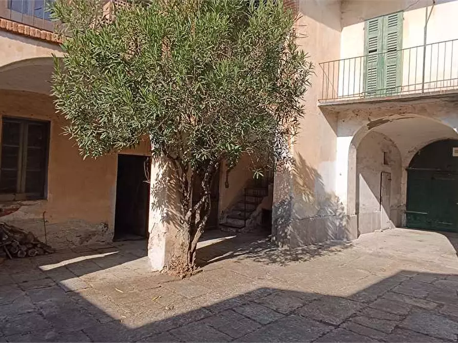 Immagine 6 di Rustico / casale in vendita  in via Garibaldi 3 a Casalzuigno