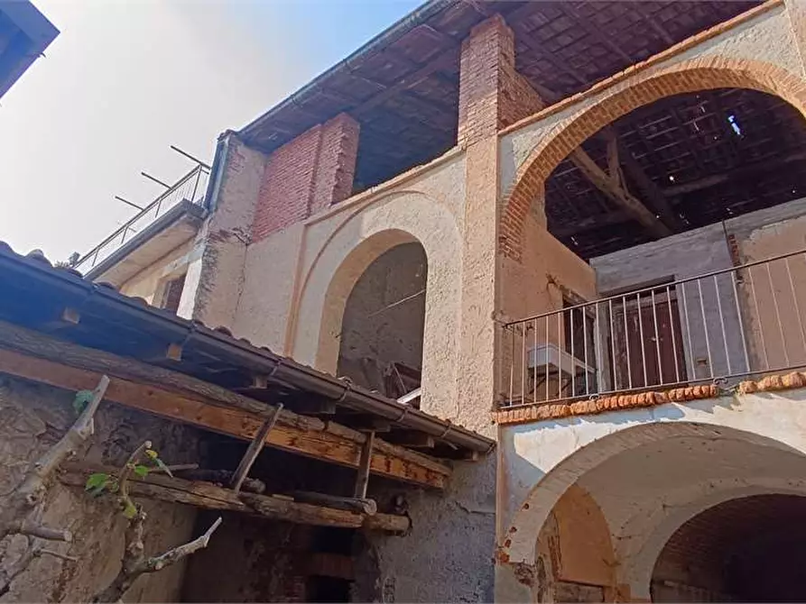 Immagine 7 di Rustico / casale in vendita  in via Garibaldi 3 a Casalzuigno