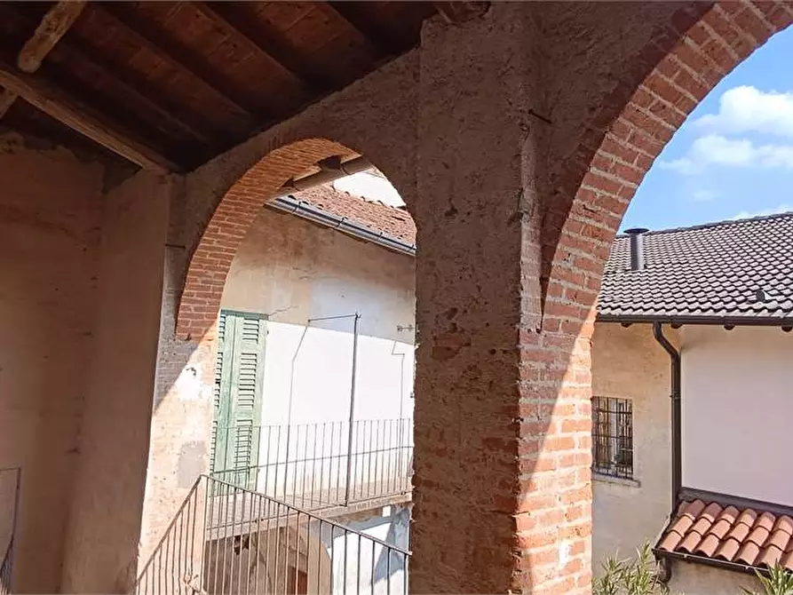 Immagine 10 di Rustico / casale in vendita  in via Garibaldi 3 a Casalzuigno