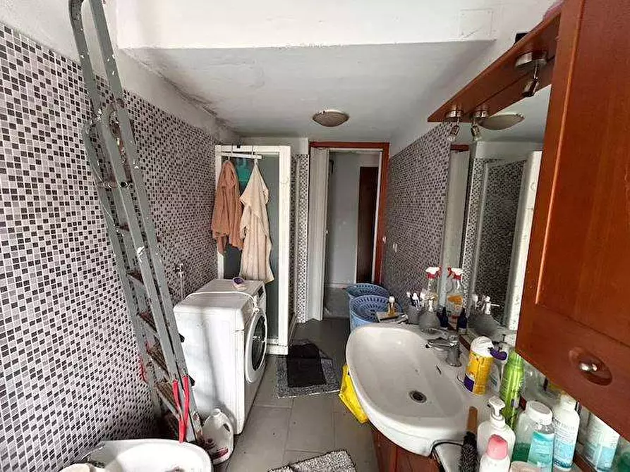 Immagine 12 di Appartamento in vendita  in VIA DELLA RESISTENZA 18 a San Giuliano Milanese