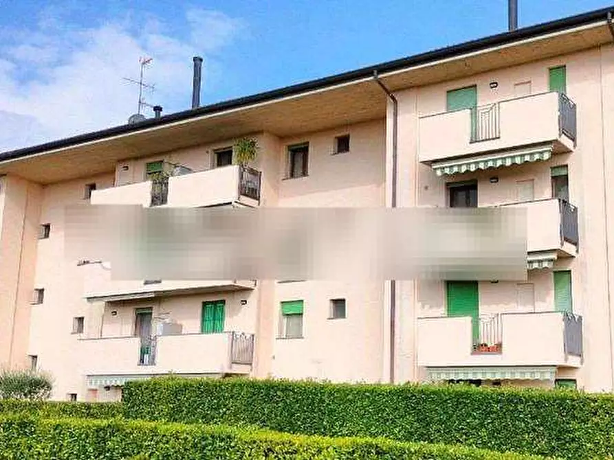 Immagine 5 di Appartamento in vendita  in Via sandro pertini 13 a Vimercate