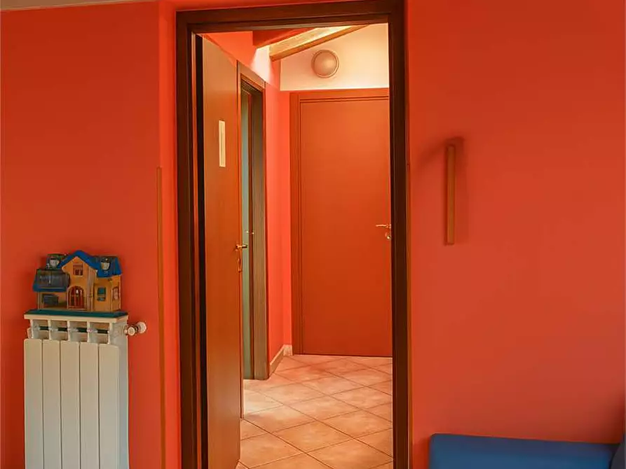 Immagine 5 di Appartamento in vendita  in Via dante alighieri 11 a Origgio