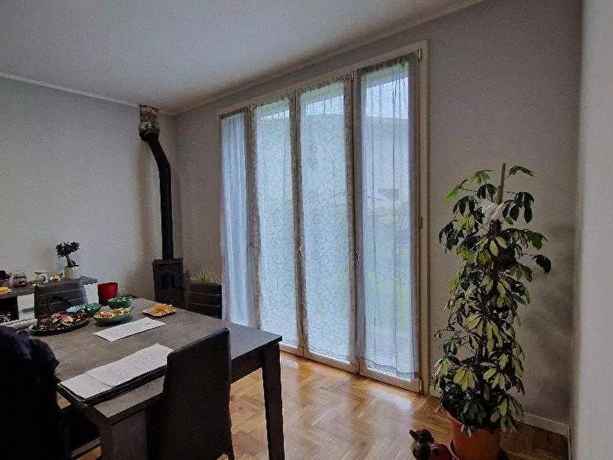 Immagine 3 di Appartamento in vendita  in Via san Michele  10 a Valbrona