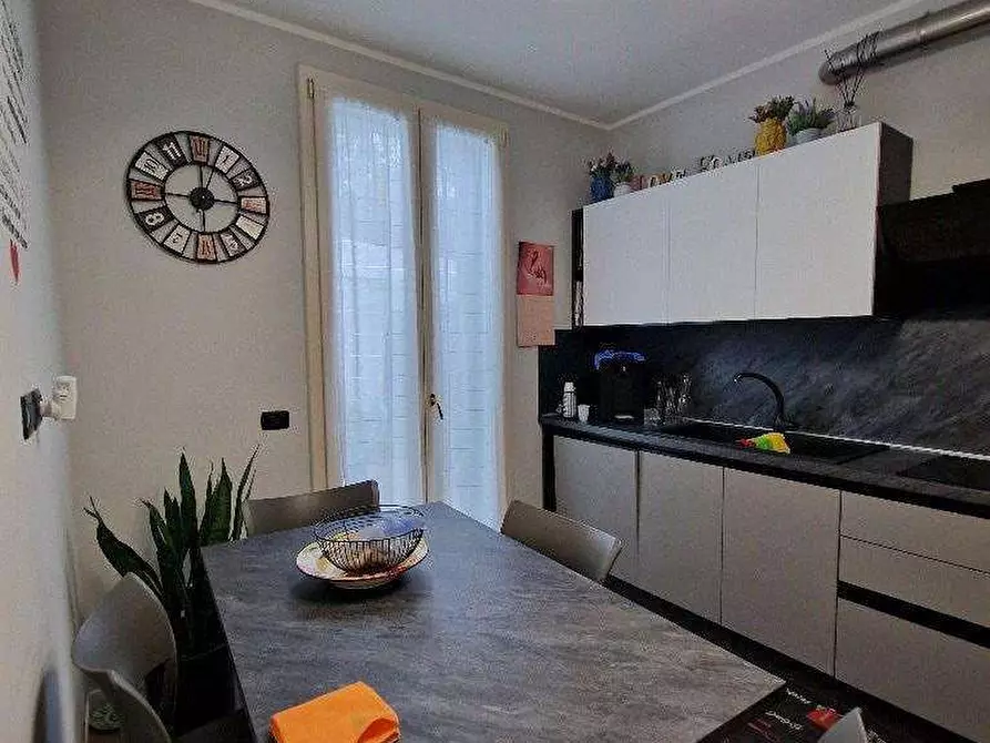 Immagine 4 di Appartamento in vendita  in Via san Michele  10 a Valbrona