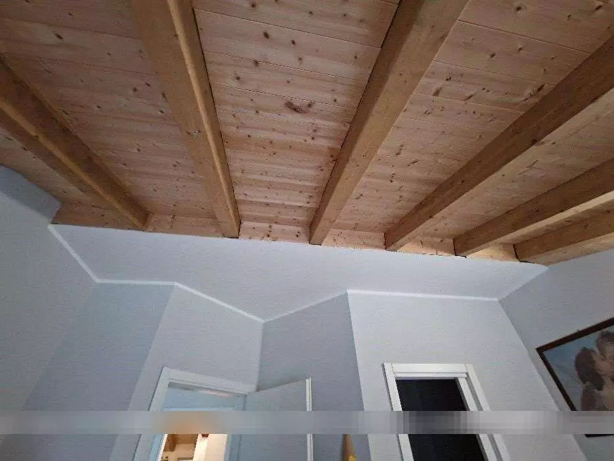 Immagine 10 di Appartamento in vendita  in Via san Michele  10 a Valbrona