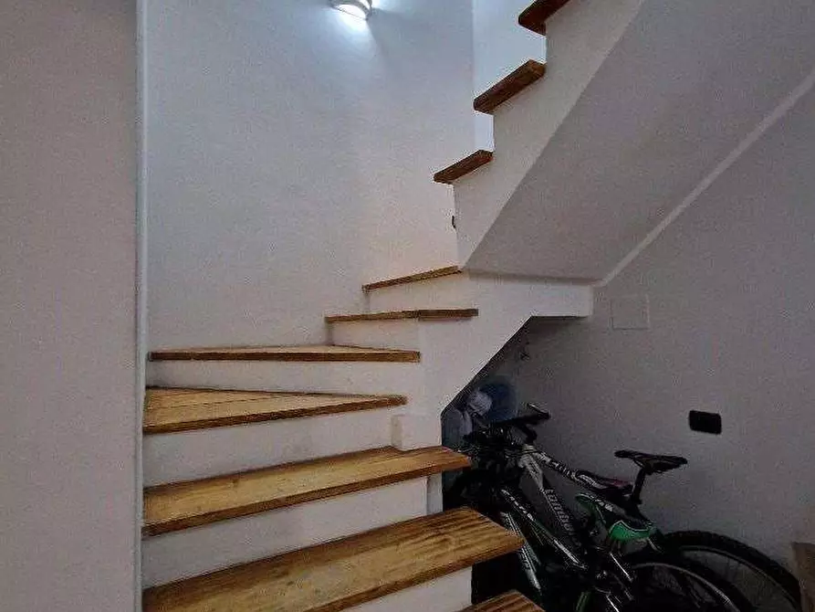 Immagine 12 di Appartamento in vendita  in Via san Michele  10 a Valbrona