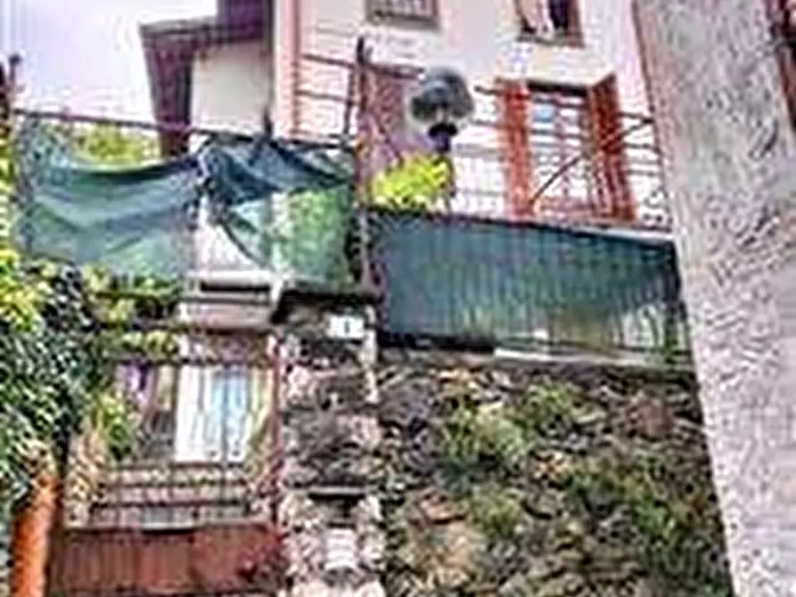 Immagine 1 di Appartamento in vendita  in Via Valle 3 a Valbrona