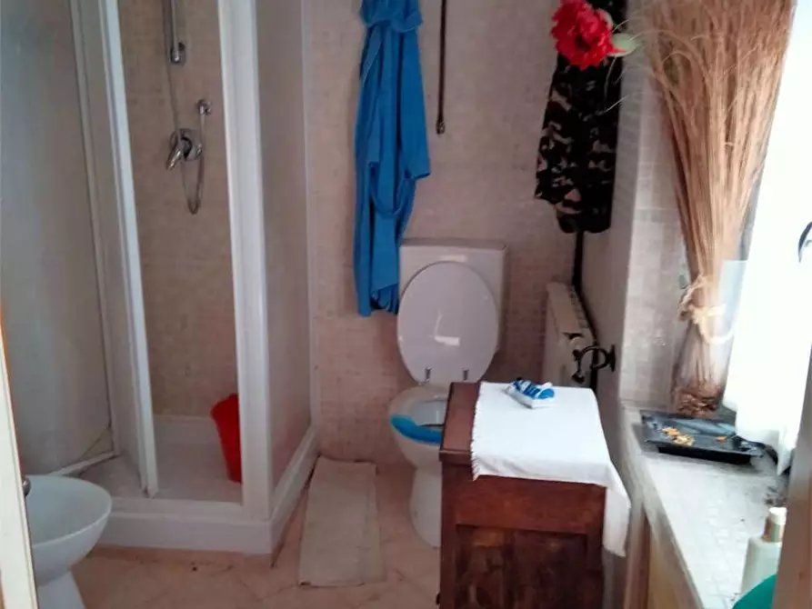 Immagine 11 di Appartamento in vendita  in Via san bartolomeo 16-18 a Cittiglio