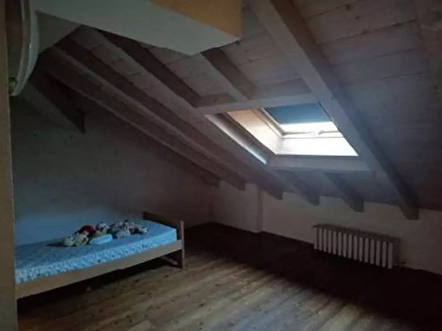 Immagine 6 di Appartamento in vendita  in Via CASTELLO 48 a Griante