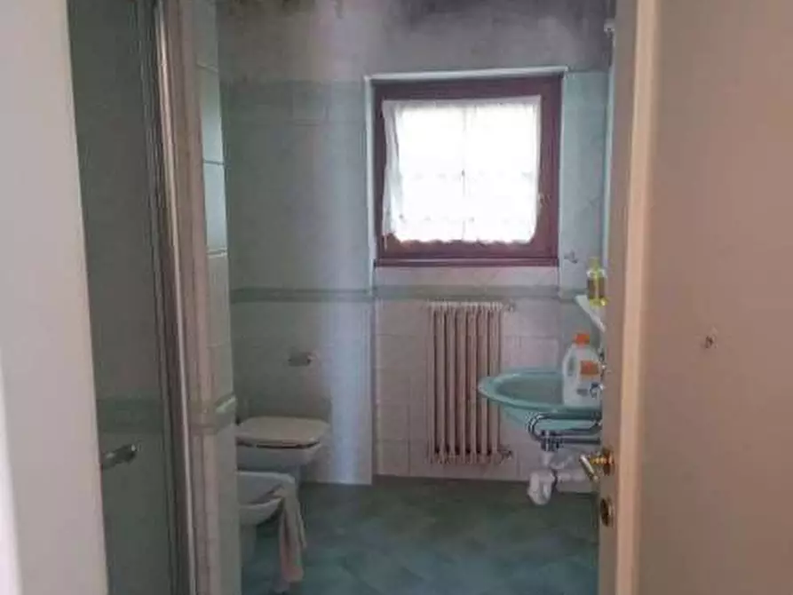 Immagine 10 di Appartamento in vendita  in Via CASTELLO 48 a Griante