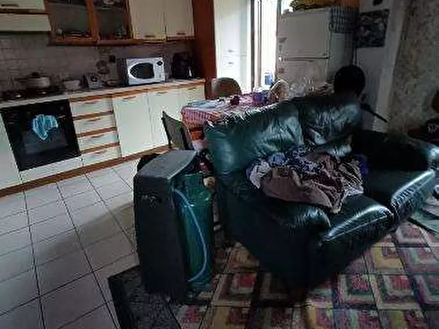 Immagine 9 di Appartamento in vendita  in Via Umberto I a Lurate Caccivio