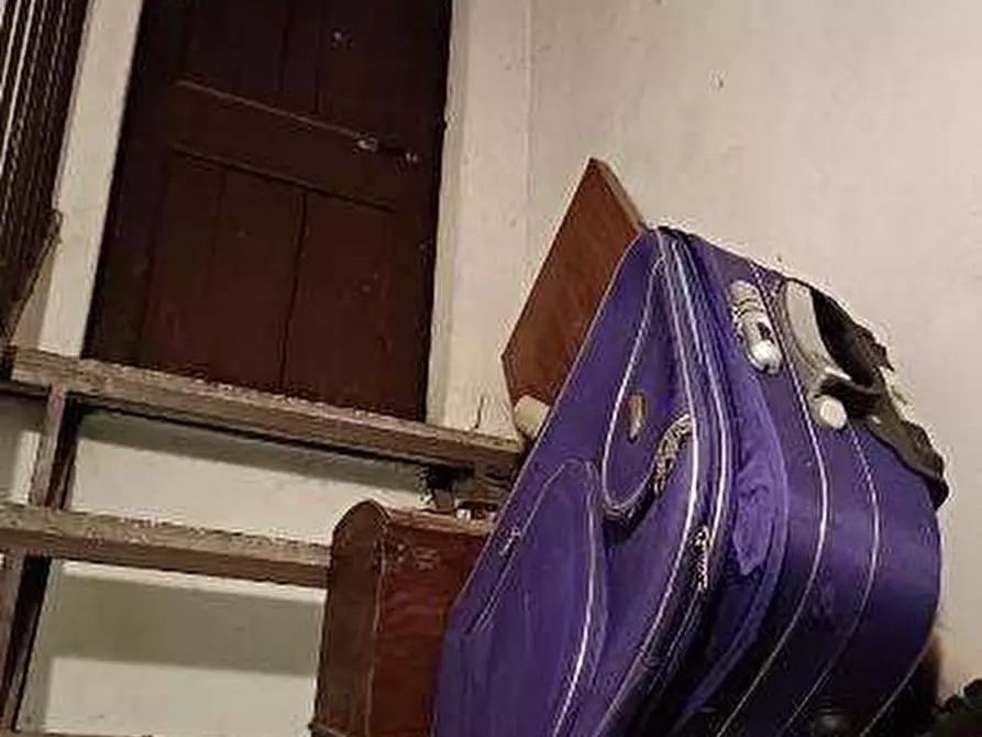 Immagine 11 di Appartamento in vendita  in Via Umberto I a Lurate Caccivio