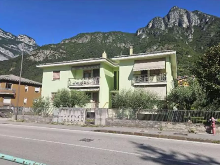 Immagine 2 di Appartamento in vendita  in Viale A. De Gasperi  57/59 a Avio