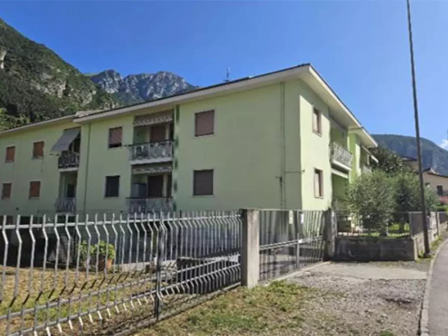 Immagine 5 di Appartamento in vendita  in Viale A. De Gasperi  57/59 a Avio