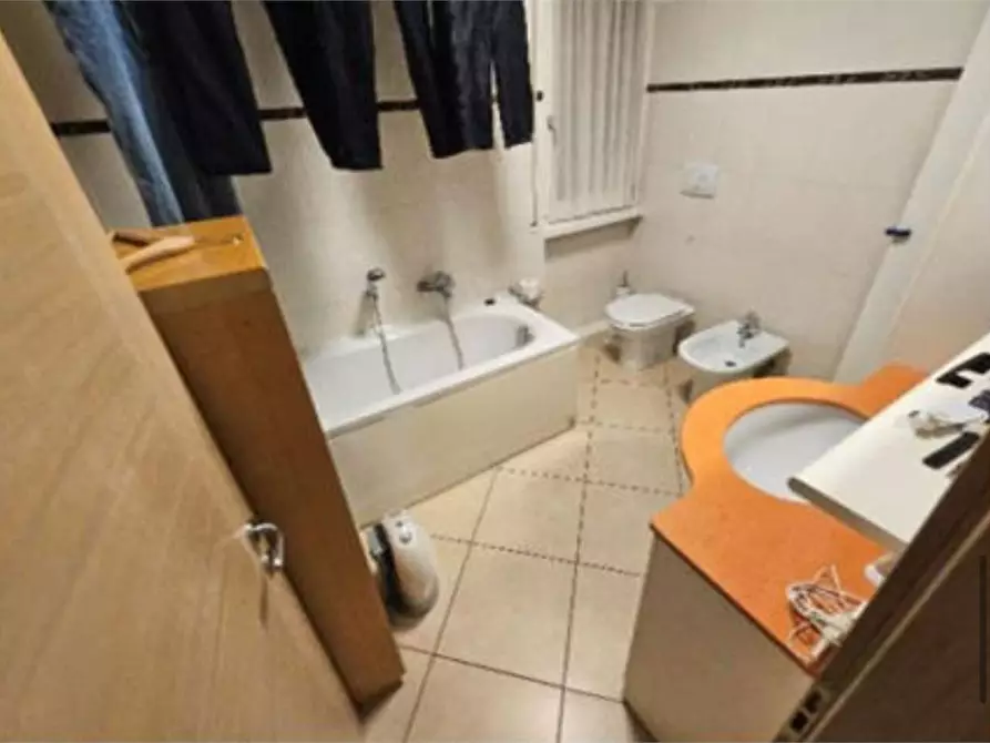 Immagine 25 di Appartamento in vendita  in Viale A. De Gasperi  57/59 a Avio