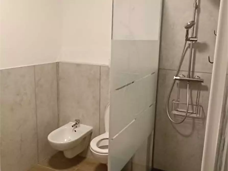 Immagine 14 di Appartamento in affitto  in via XXV aprile 32 a Monvalle