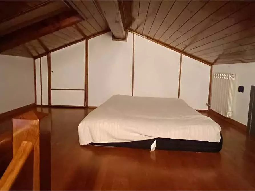 Immagine 20 di Appartamento in affitto  in via XXV aprile 32 a Monvalle