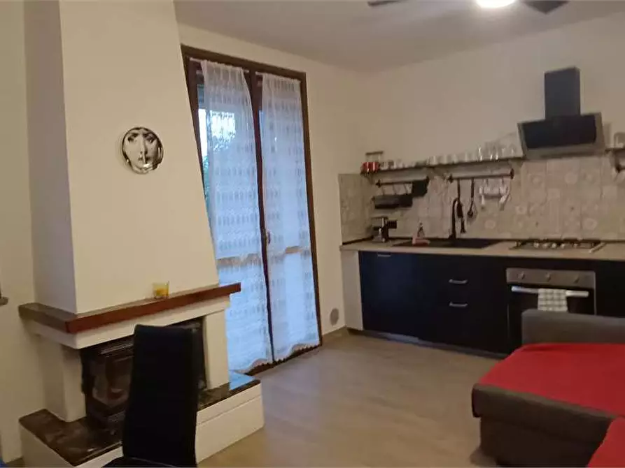 Immagine 7 di Appartamento in affitto  in via XXV aprile 32 a Monvalle