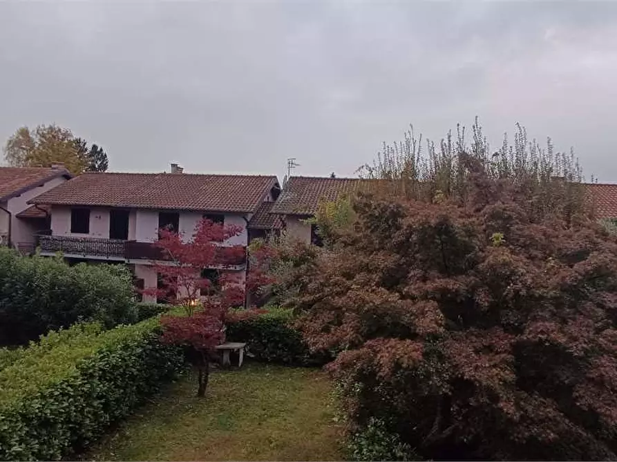 Immagine 2 di Appartamento in affitto  in via XXV aprile 32 a Monvalle