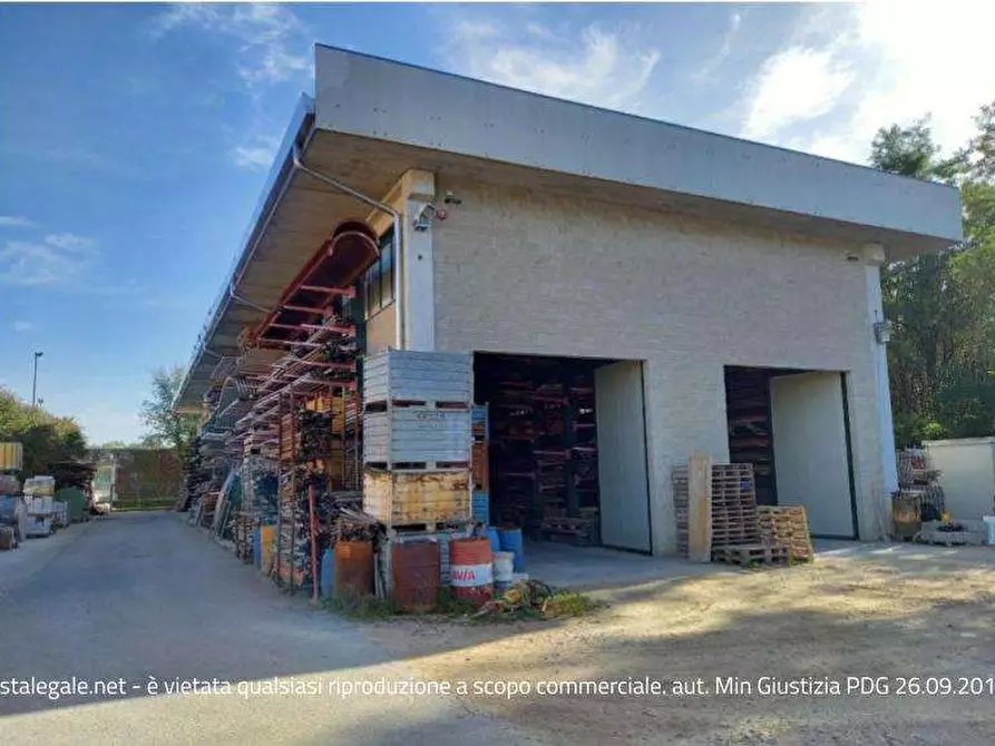 Immagine 5 di Magazzino in vendita  in Frazione Crugola - Via Stazione 128 a Mornago