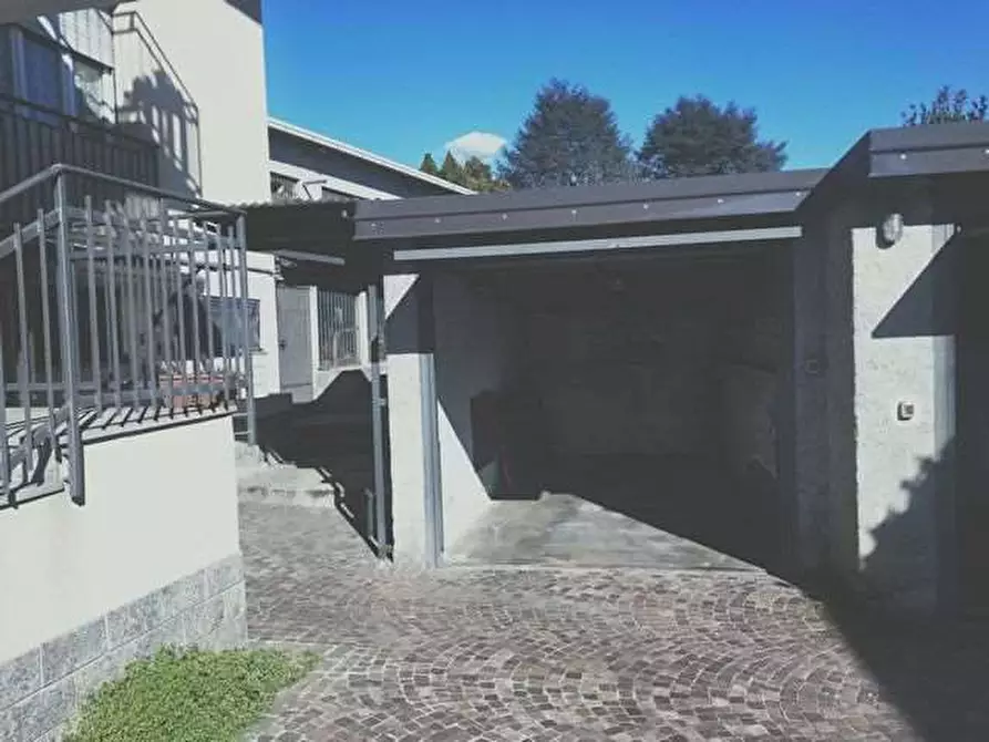 Immagine 9 di Appartamento in vendita  in Via D. Ceriani, 15 a Sesto Calende