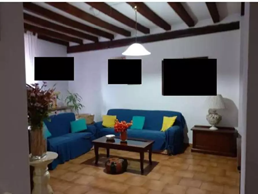 Immagine 6 di Appartamento in vendita  in Via XXV Aprile  a Besozzo