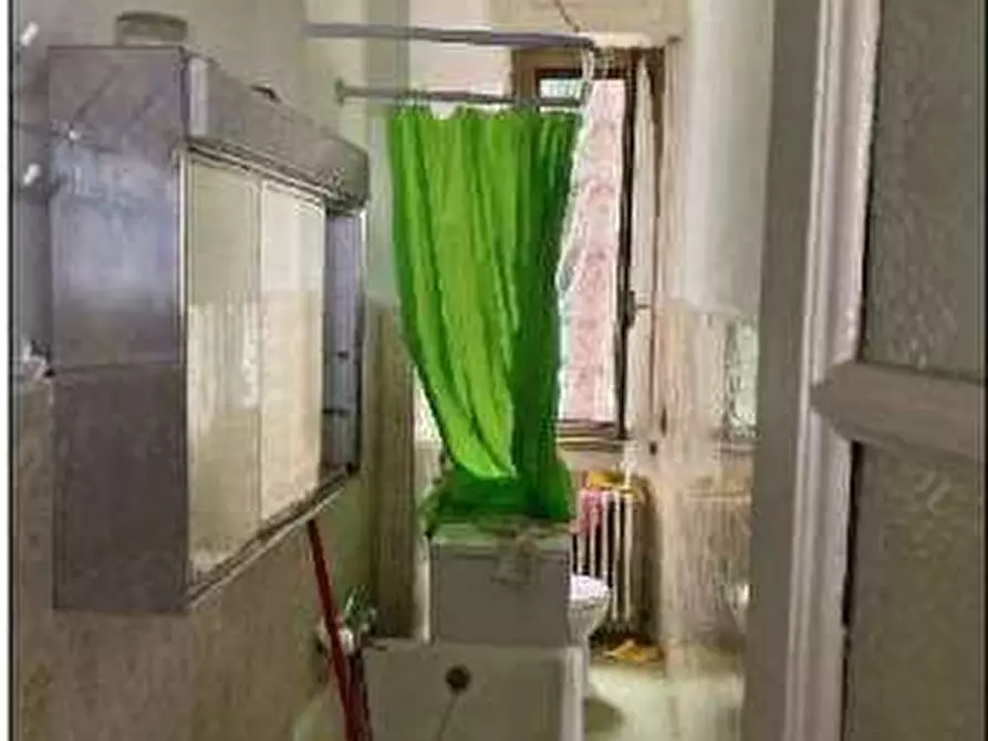 Immagine 10 di Appartamento in vendita  in Via E. Cairoli  31/E a Varese