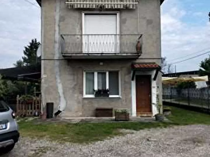Immagine 1 di Appartamento in vendita  in Via Bertolotti, 253/A a Cavaria Con Premezzo