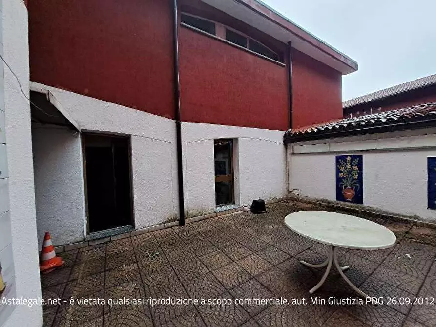 Immagine 2 di Appartamento in vendita  in Via colombo 3 a Leggiuno