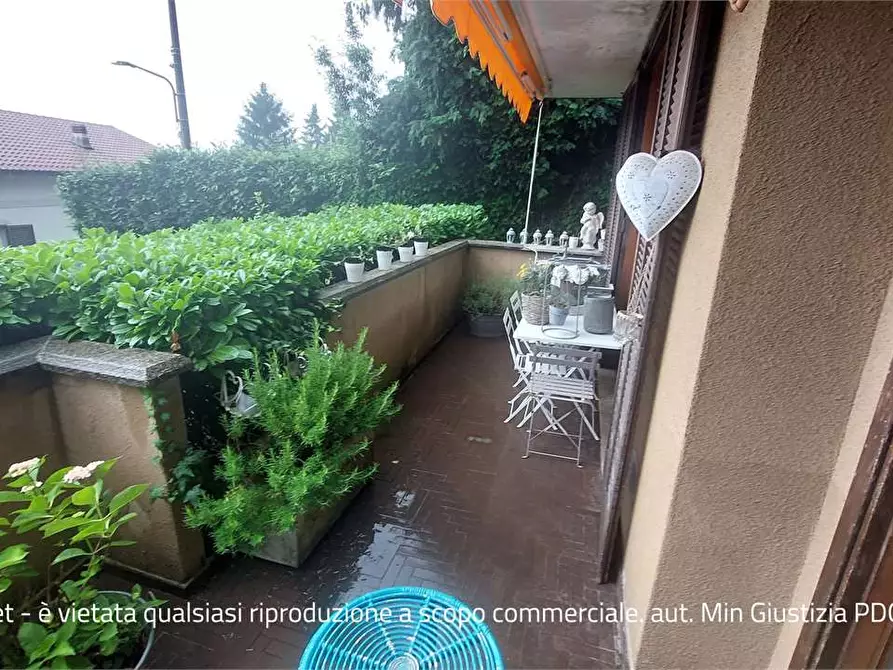 Immagine 3 di Appartamento in vendita  in Via POSTALE VECCHIA a Luvinate