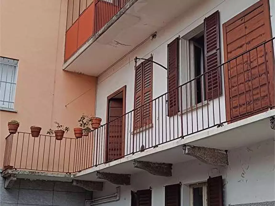 Immagine 6 di Porzione di casa in vendita  in vicolo del chiosi a Gazzada Schianno