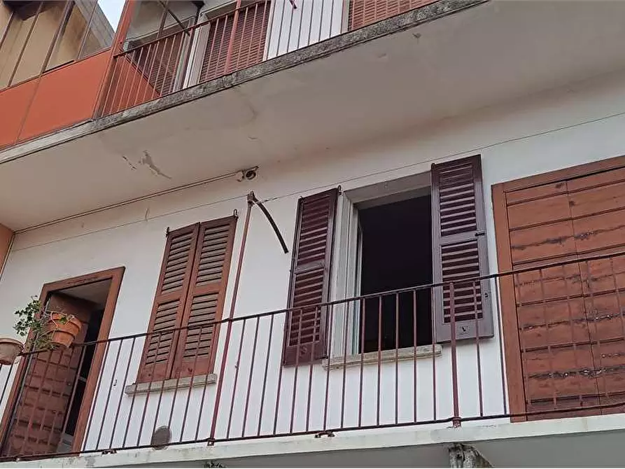 Immagine 4 di Porzione di casa in vendita  in vicolo del chiosi a Gazzada Schianno