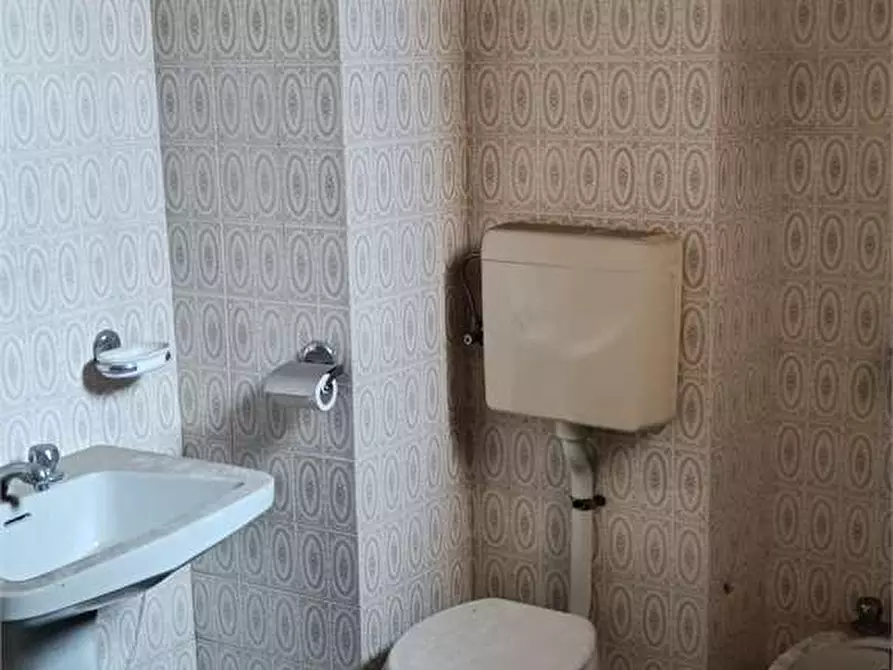 Immagine 24 di Porzione di casa in vendita  in vicolo del chiosi a Gazzada Schianno