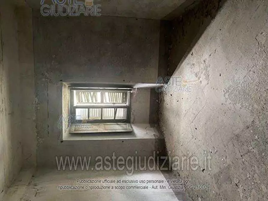 Immagine 3 di Stabile in vendita  in Via della chiesa 13 13 a Cuvio