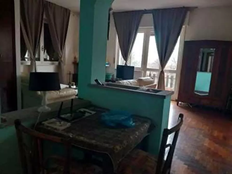 Immagine 7 di Villa in vendita  in Via roncaccio 11 a Cocquio-Trevisago