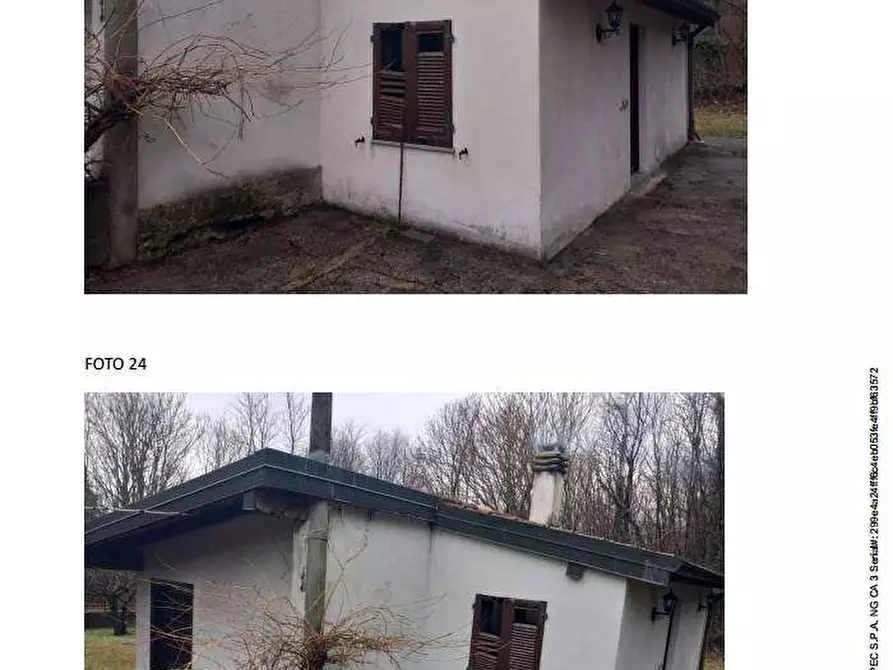 Immagine 23 di Villa in vendita  in Via roncaccio 11 a Cocquio-Trevisago