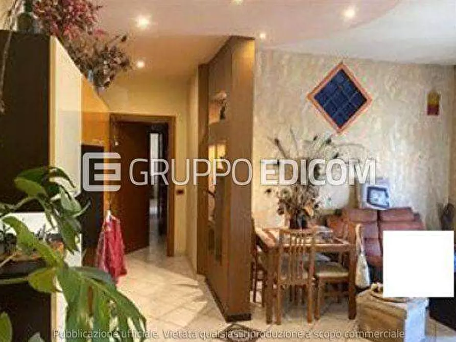 Immagine 10 di Appartamento in vendita  in Corso sempione 6 a Busto Arsizio