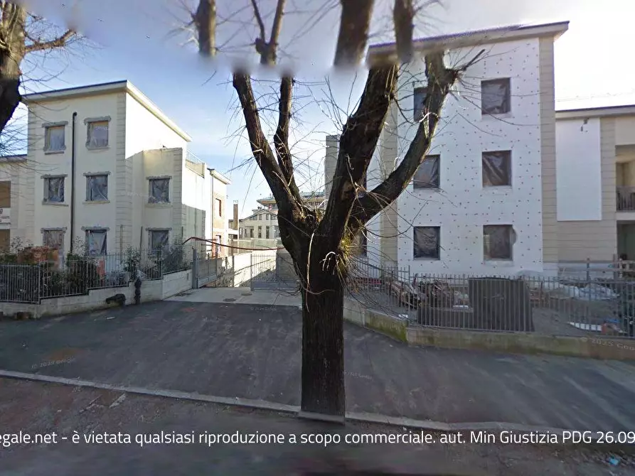 Immagine 4 di Garage in vendita  in Corso Leonardo da Vinci a Gallarate