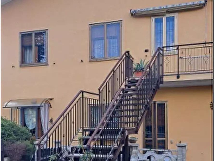 Immagine 1 di Casa bifamiliare in vendita  in Via Carso, 2, 21056 Induno Olona VA, Italia a Induno Olona