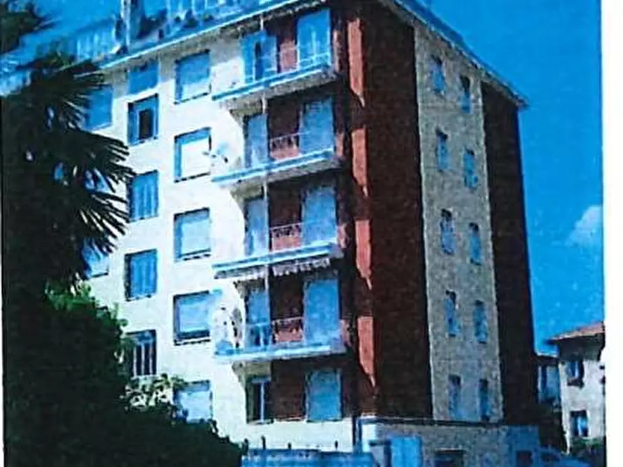 Immagine 2 di Appartamento in vendita  in Via valgella 12 a Varese