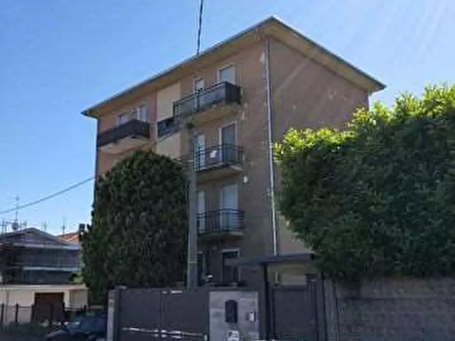 Immagine 2 di Appartamento in vendita  in Via C. Battisti, 67 a Solbiate Olona