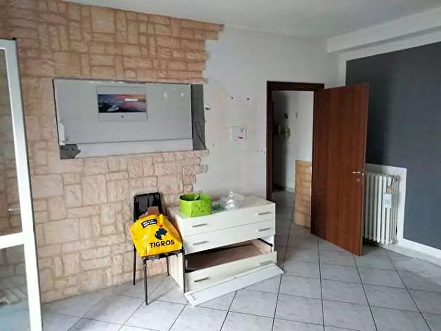 Immagine 13 di Appartamento in vendita  in Via C. Battisti, 67 a Solbiate Olona